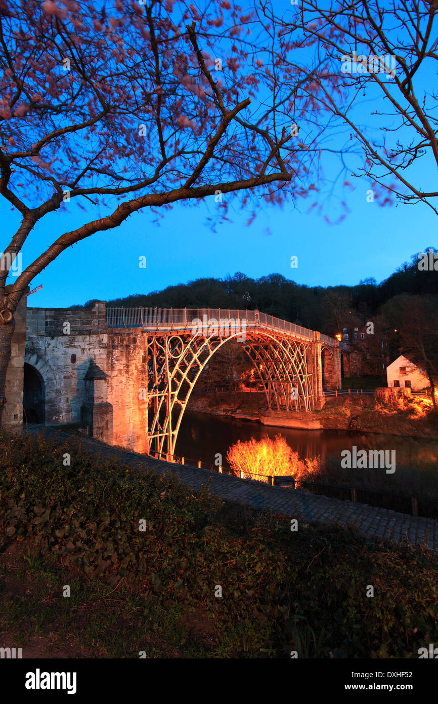 The first cast iron bridge in the world, crossing the river Severn, Coalbrookdale, Ironbridge