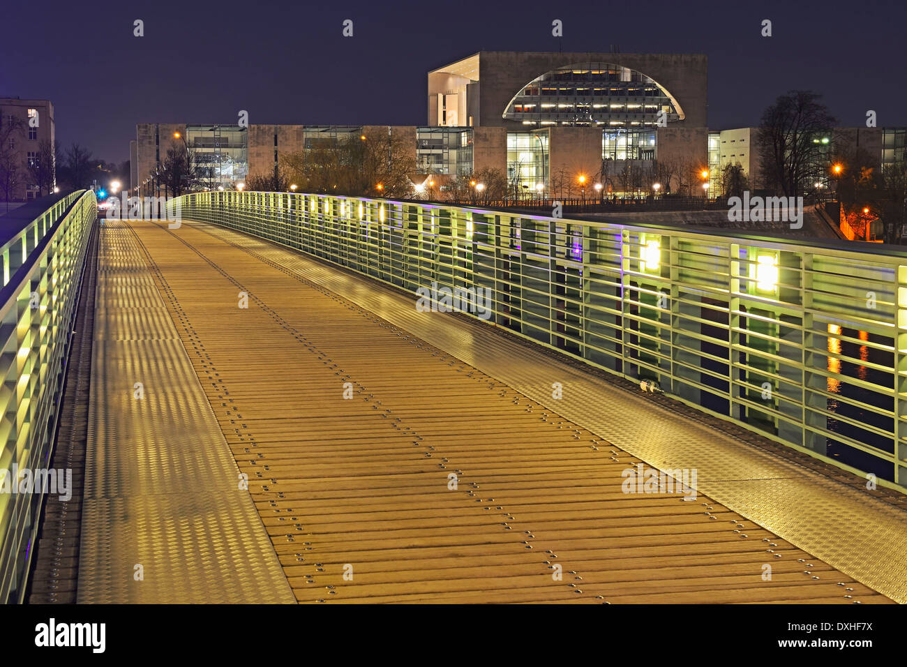 Gustav Heinemann Bridge crossing Spree River, in front of the Chancellor's Office, Berlin, Germany Stock Photo