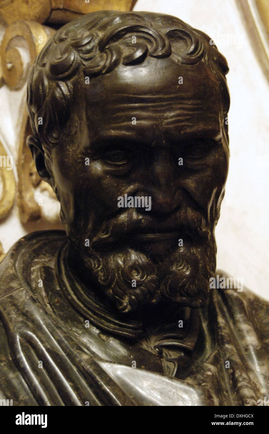 Michelangelo Buonarroti (1475-1564). Bust. Marble and bronze by Daniele da Volterra (1509-1566). Stock Photo