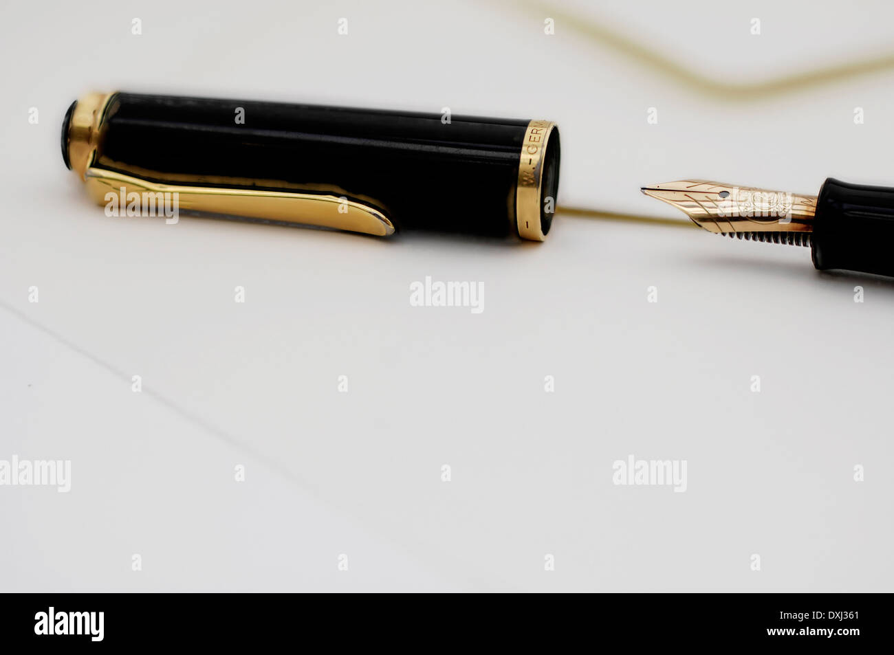 open fountain pen Stock Photo Alamy