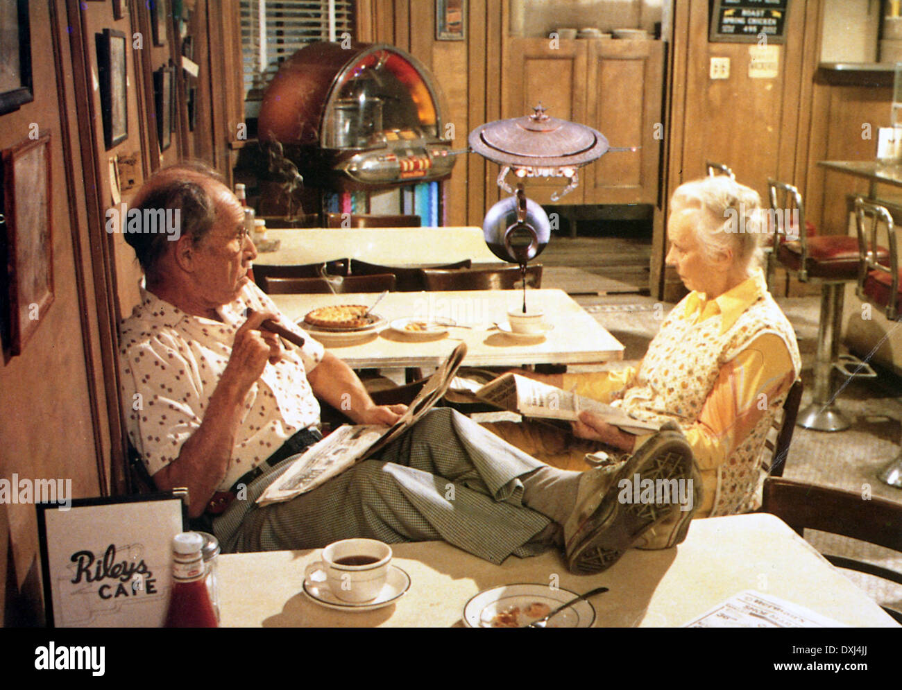 BATTERIES NOT INCLUDED Stock Photo Alamy