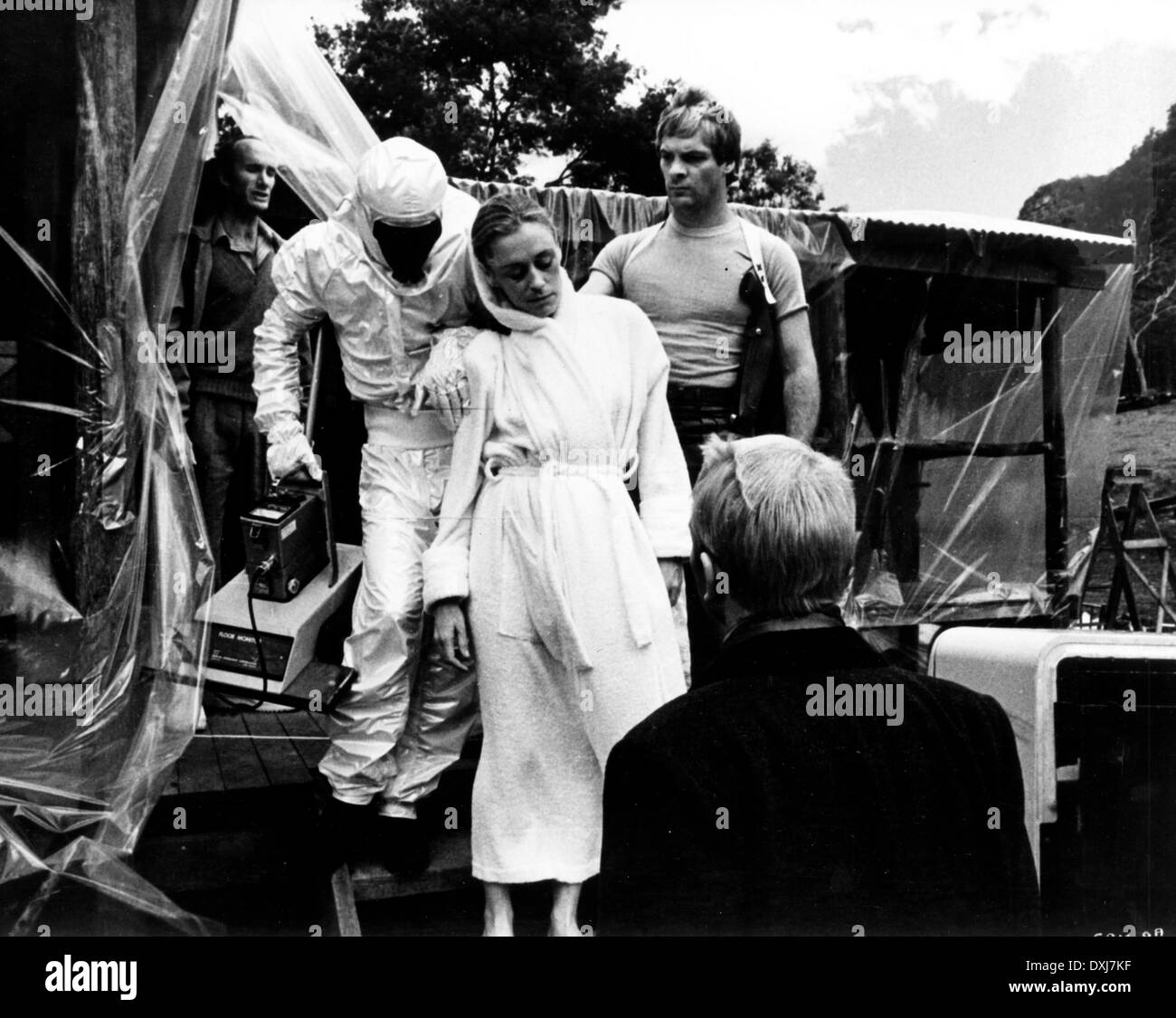 THE CHAIN REACTION Stock Photo Alamy