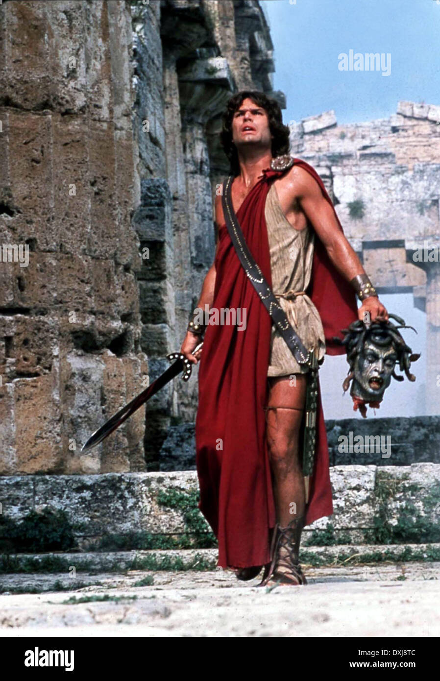 Harry Hamlin & Medusa Head Characters: Perseus & Film: Clash Of The Titans  (USA 1981) Director