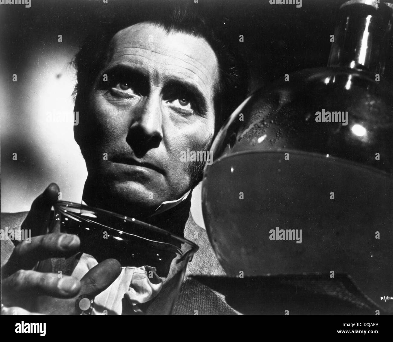 Peter cushing frankenstein hi-res stock photography and images - Alamy
