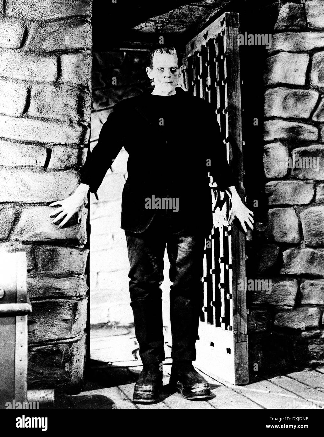 Frankenstein film 1931 hi-res stock photography and images - Alamy