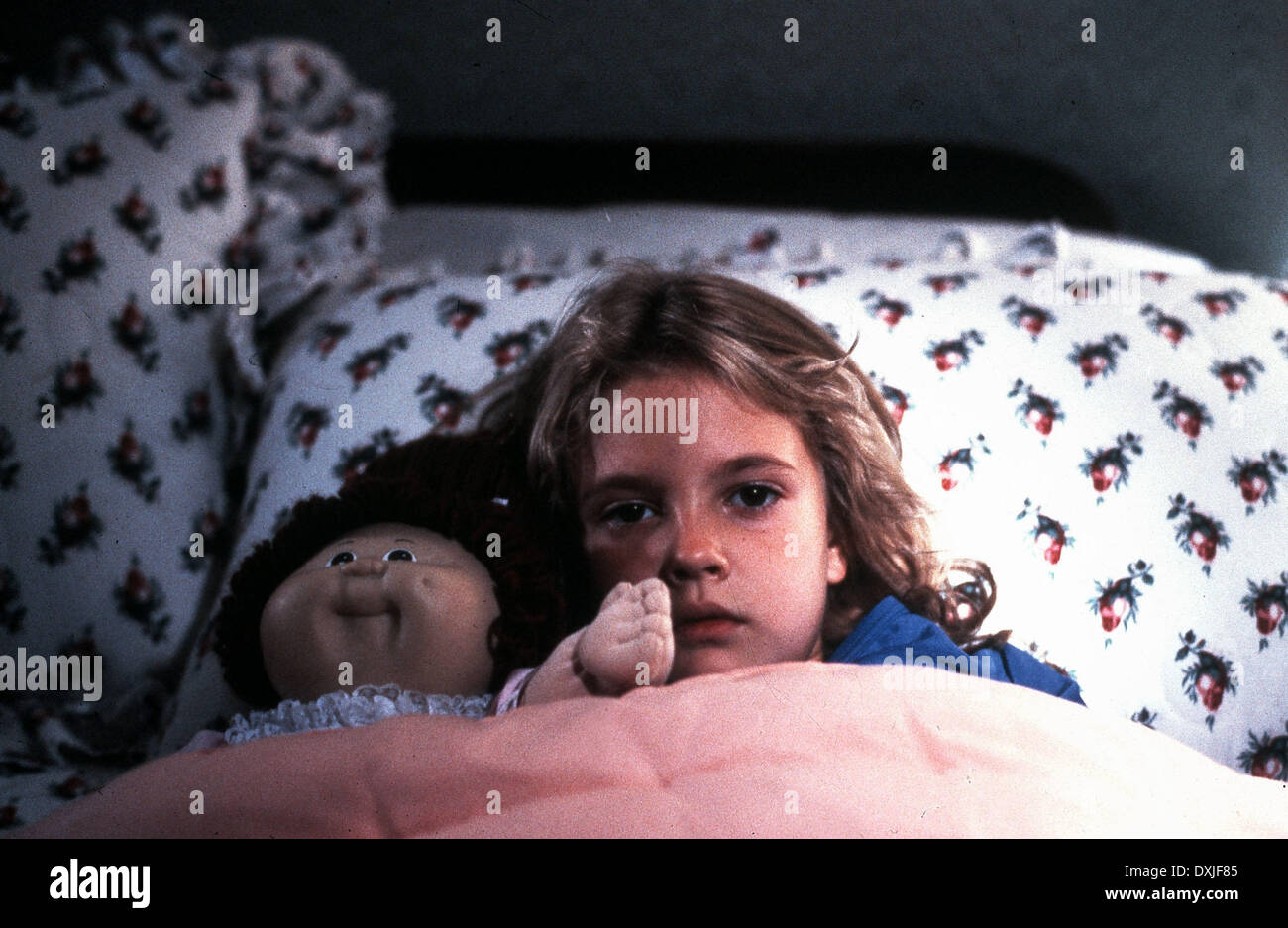 Firestarter drew barrymore 1984 hi-res stock photography and images - Alamy