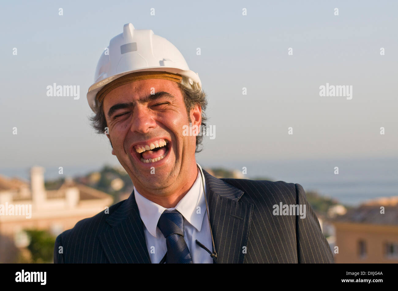 Contractor wearing hard hat hi-res stock photography and images - Alamy