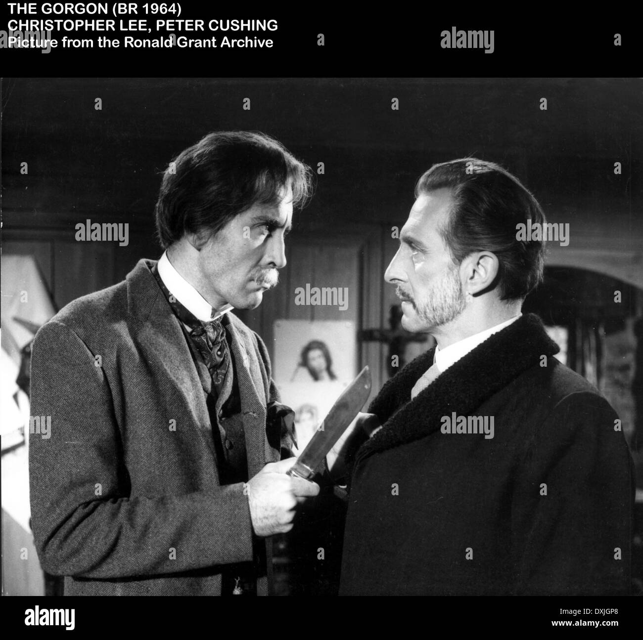 Lee the gorgon 1964 cushing hi-res stock photography and images - Alamy