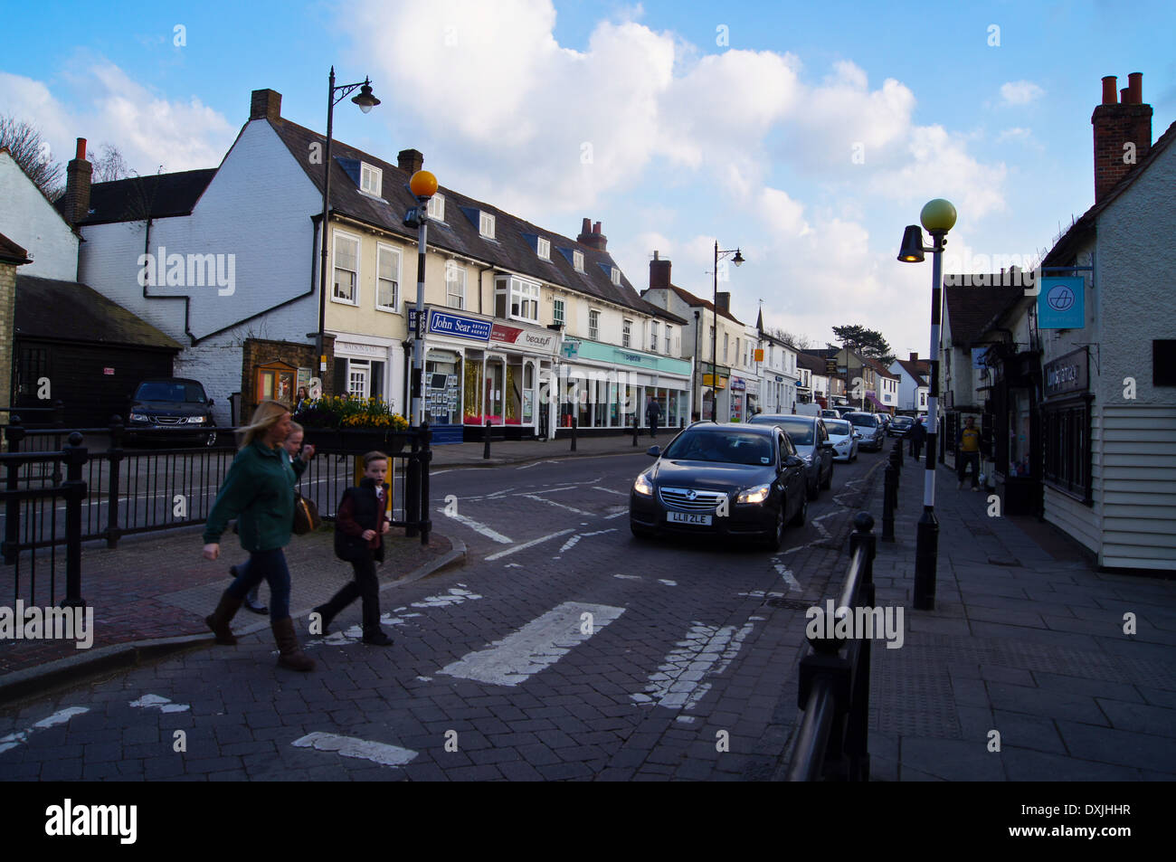 Walking street crossing line uk hi-res stock photography and images - Alamy