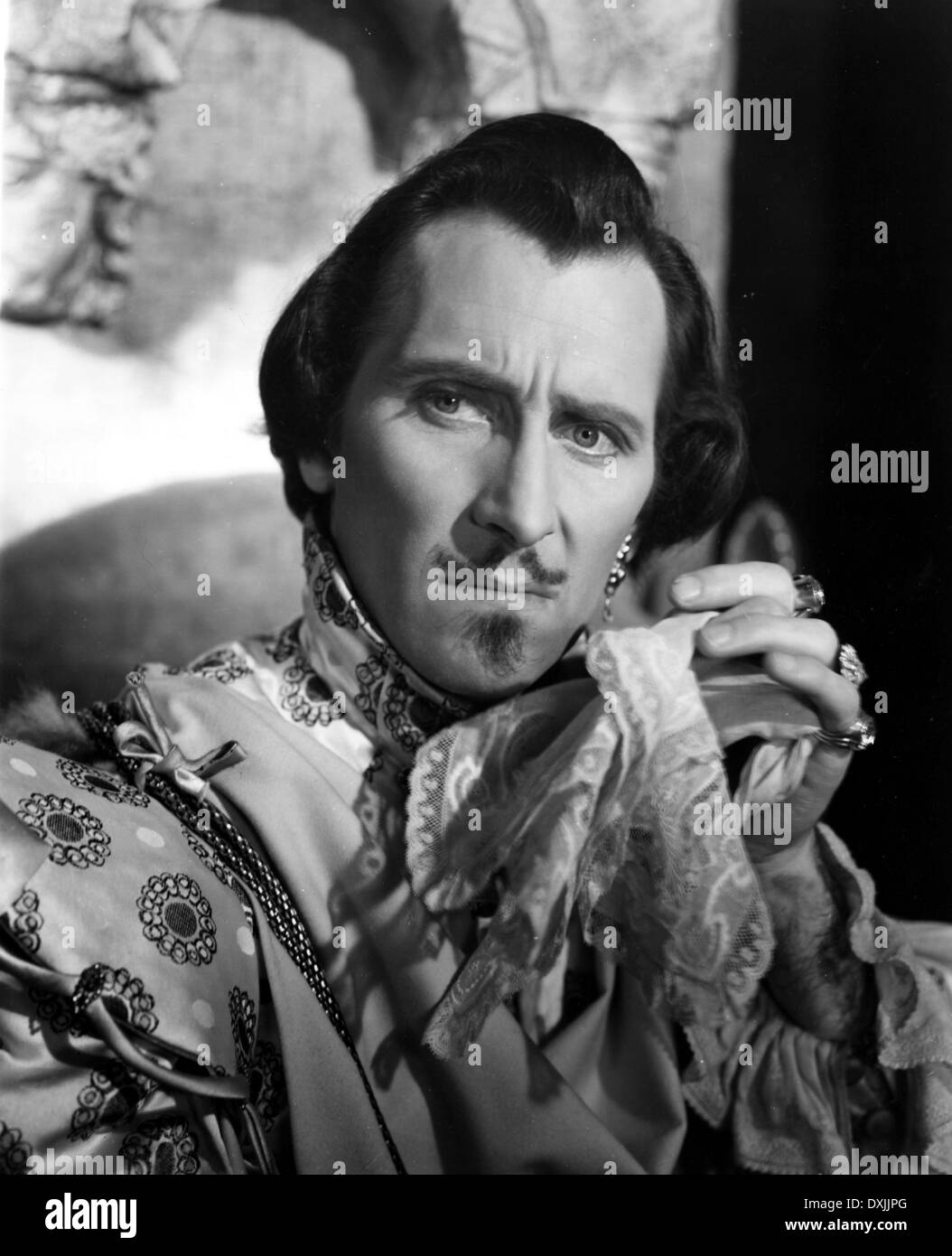 Hamlet Black and White Stock Photos & Images - Alamy