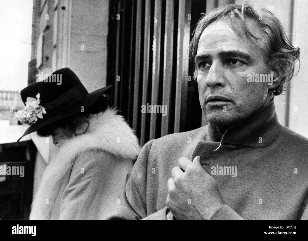 LAST TANGO IN PARIS (IT/FR 1972) MARIA SCHNEIDER, MARLON BRA Stock Photo -  Alamy
