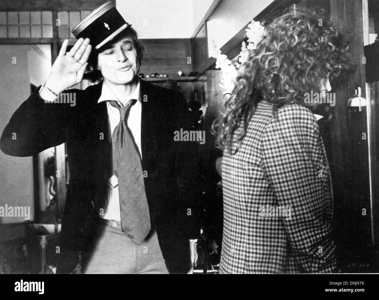 LAST TANGO IN PARIS (IT/FR 1972) MARLON BRANDO, MARIA SCHNEI Stock Photo