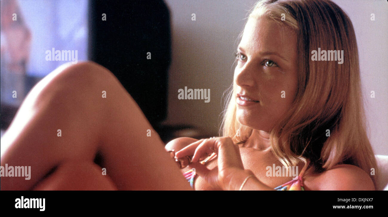 Bridget Fonda 1997 in Jackie Brown & 2023.Something just