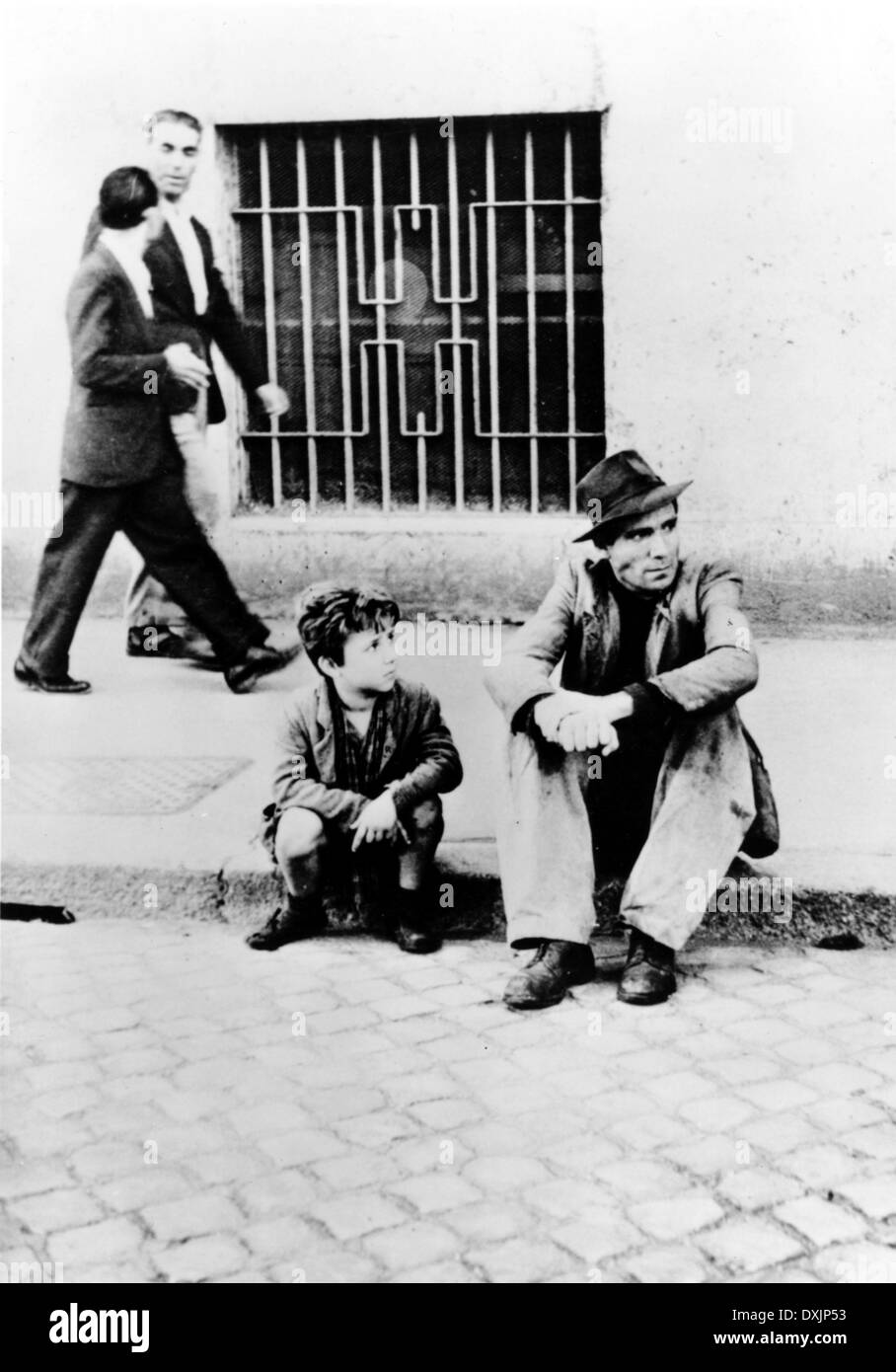 LADRI DI BICICLETTE Stock Photo Alamy