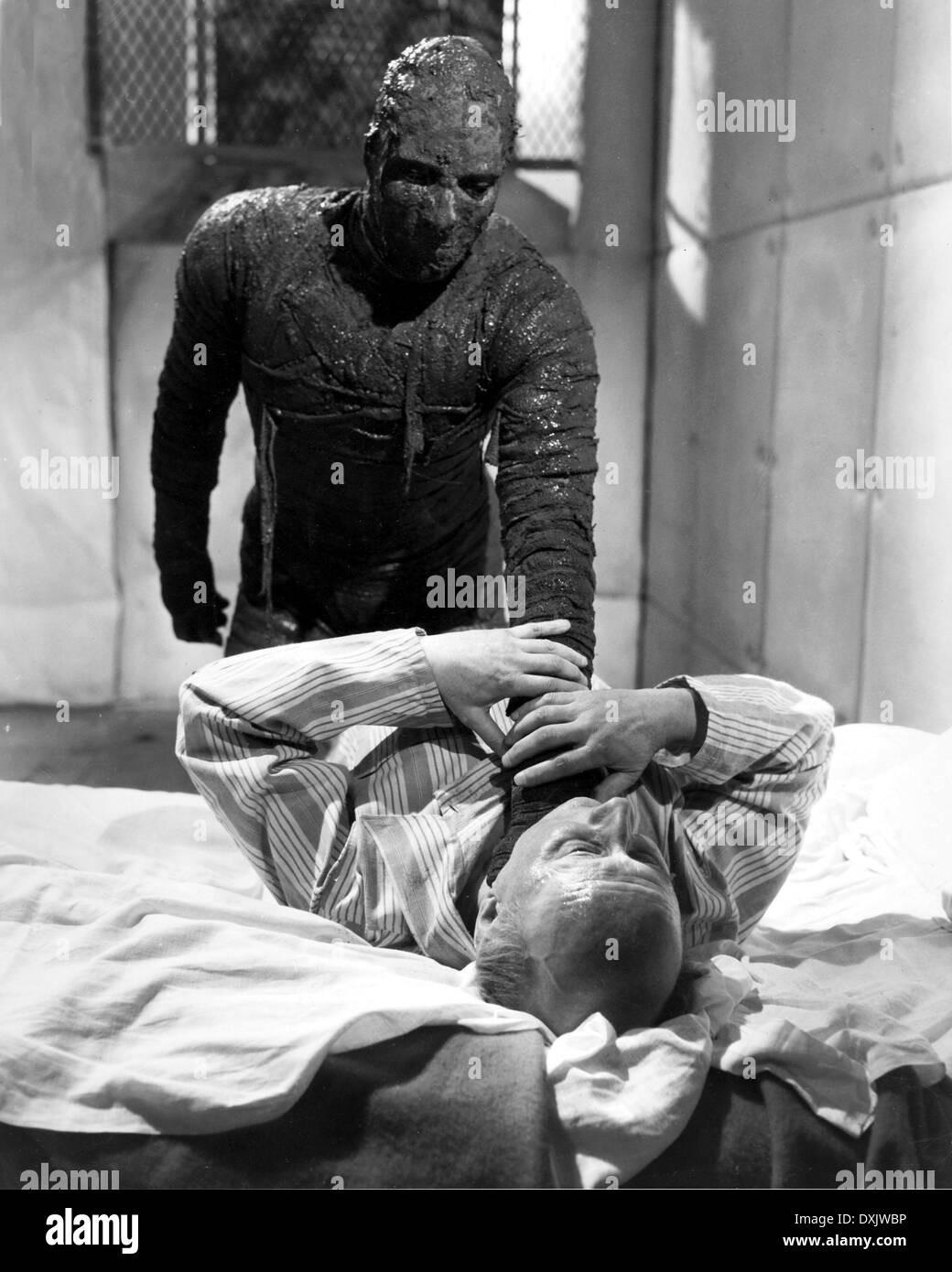 The mummy film Black and White Stock Photos & Images - Alamy