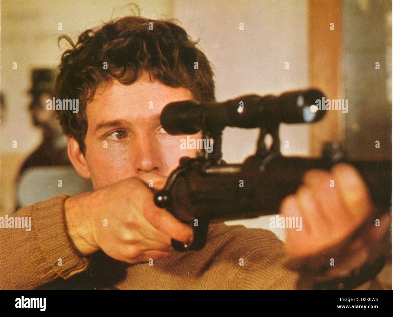 OPERATION DAYBREAK (US/CZECH/YUGO 1976) TIMOTHY BOTTOMS PICT Stock ...
