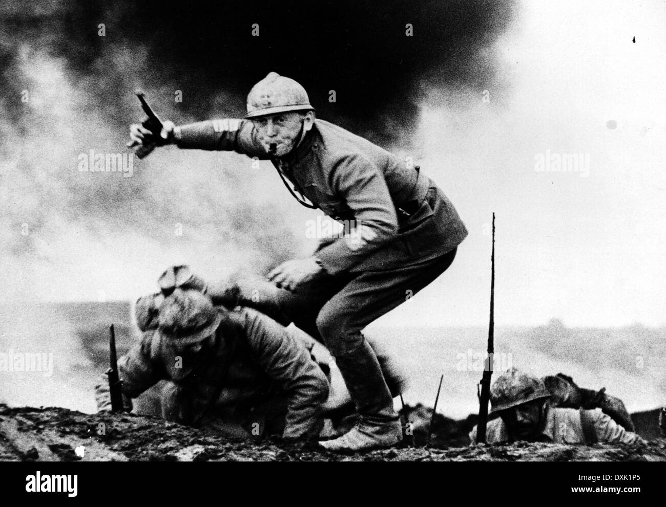 PATHS OF GLORY Stock Photo - Alamy