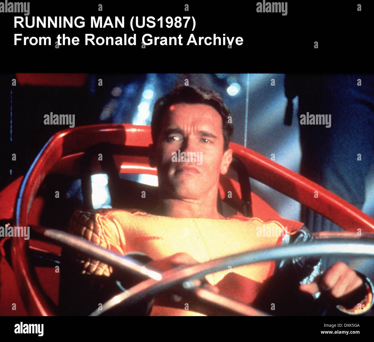 Running man 1987 arnold hires stock photography and images Alamy