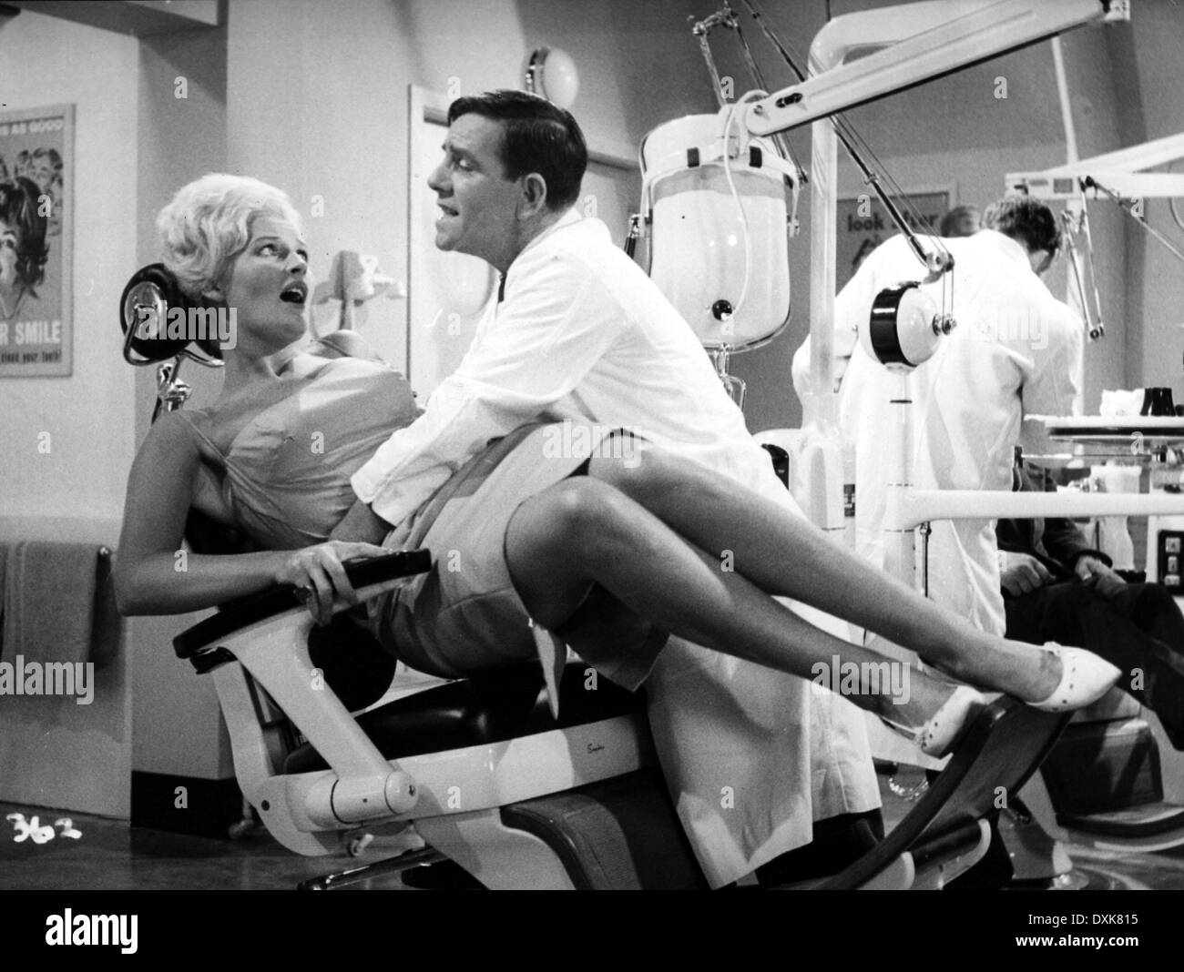 A STITCH IN TIME (BR1963) PAMELA CONWAY, NORMAN WISDOM DENTI Stock Photo