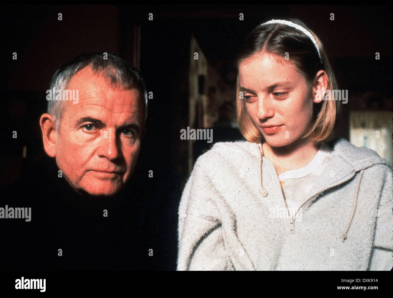 THE SWEET HEREAFTER (CAN 1997) IAN HOLM, SARAH POLLEY Stock Photo