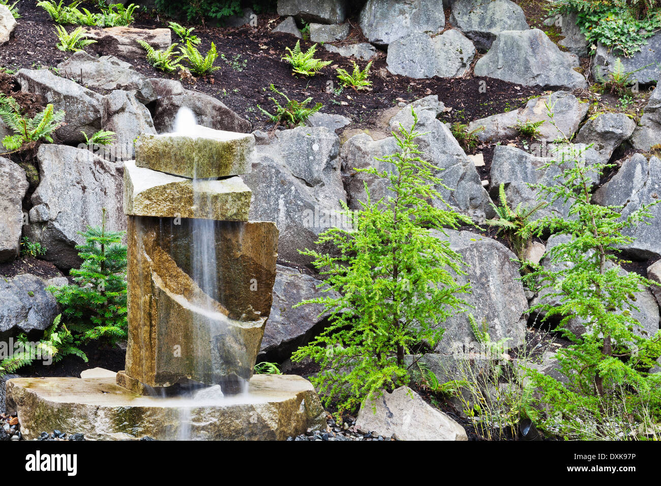 Rocks and water feature Stock Photo - Alamy