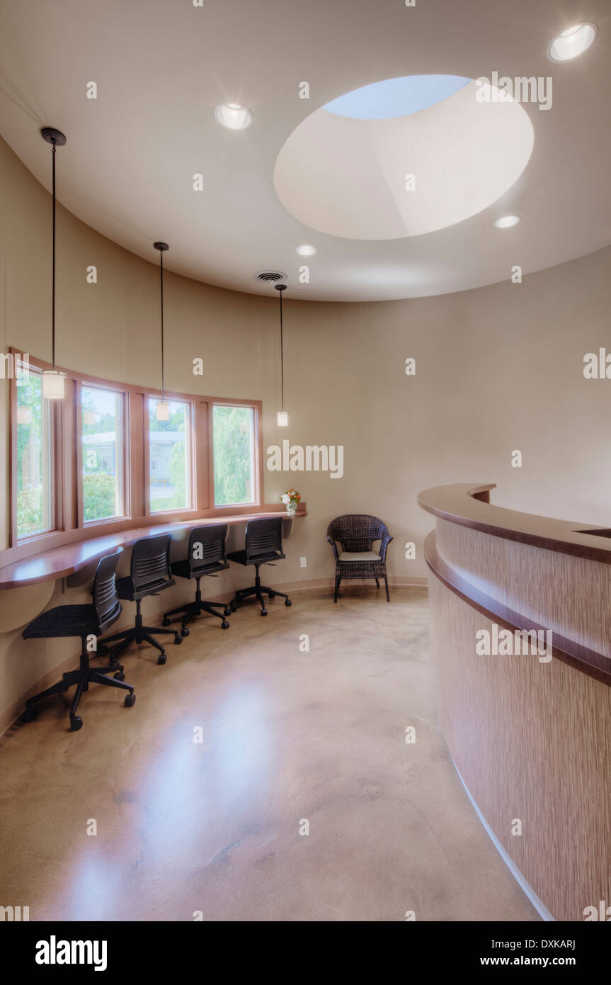 Waiting area in modern beauty salon Stock Photo - Alamy