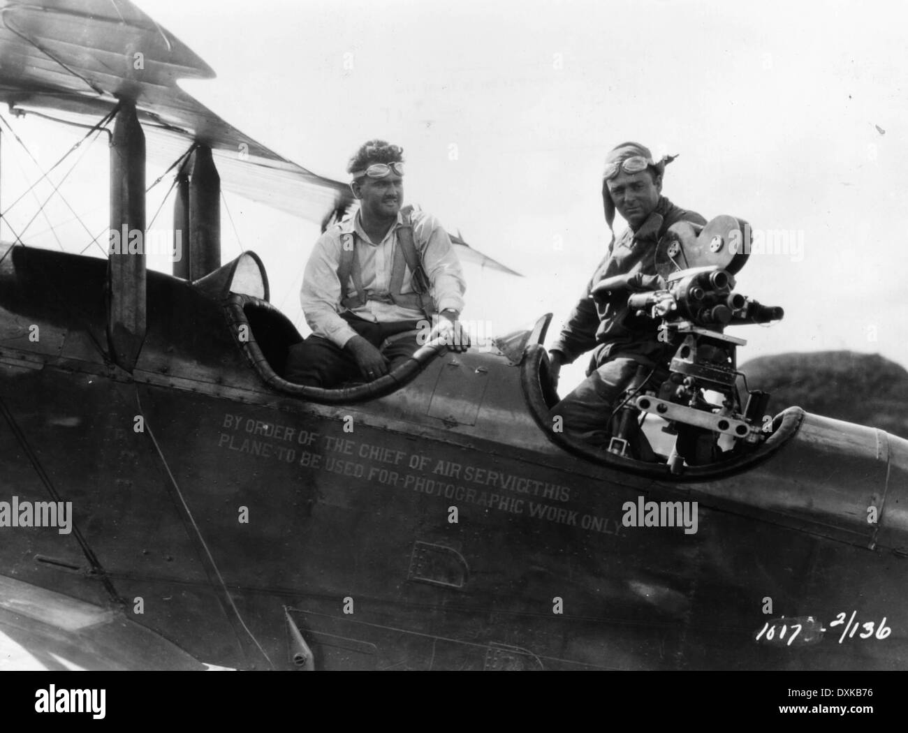 Wings 1927 hi-res stock photography and images - Alamy