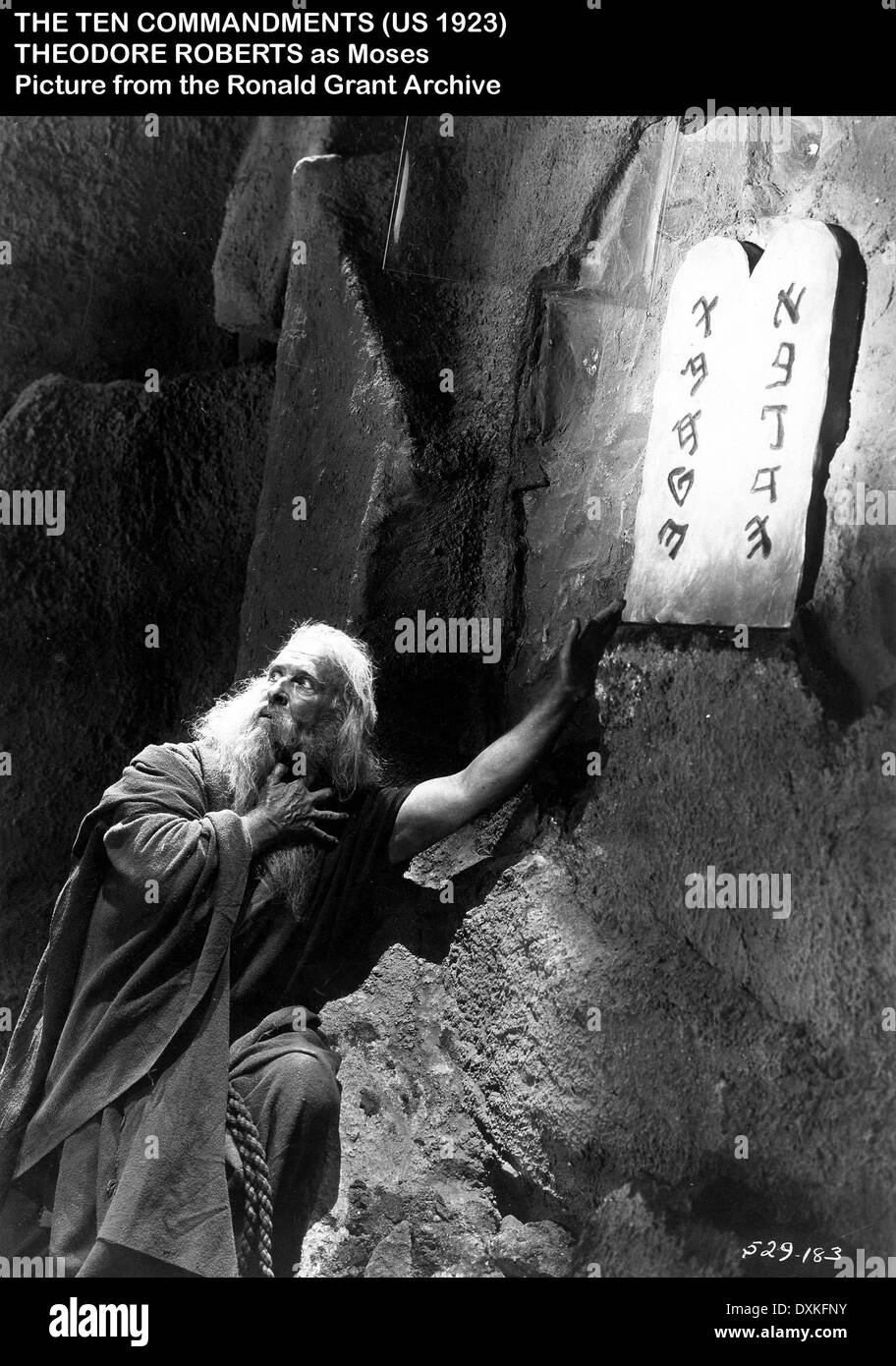 THE TEN COMMANDMENTS (US1923) THEODORE ROBERTS AS MOSES Stock Photo
