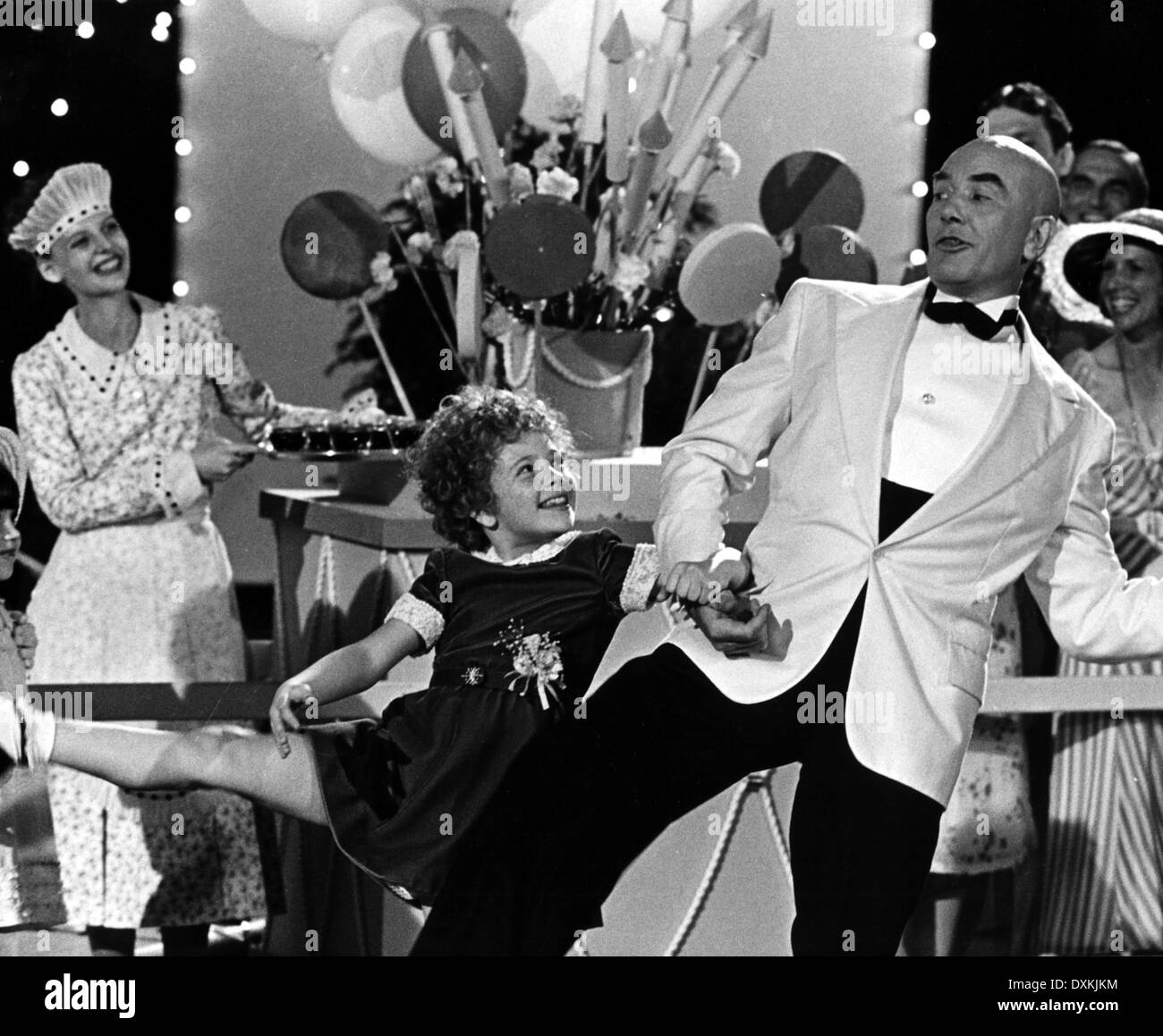 Annie 1982 aileen quinn Black and White Stock Photos & Images Alamy