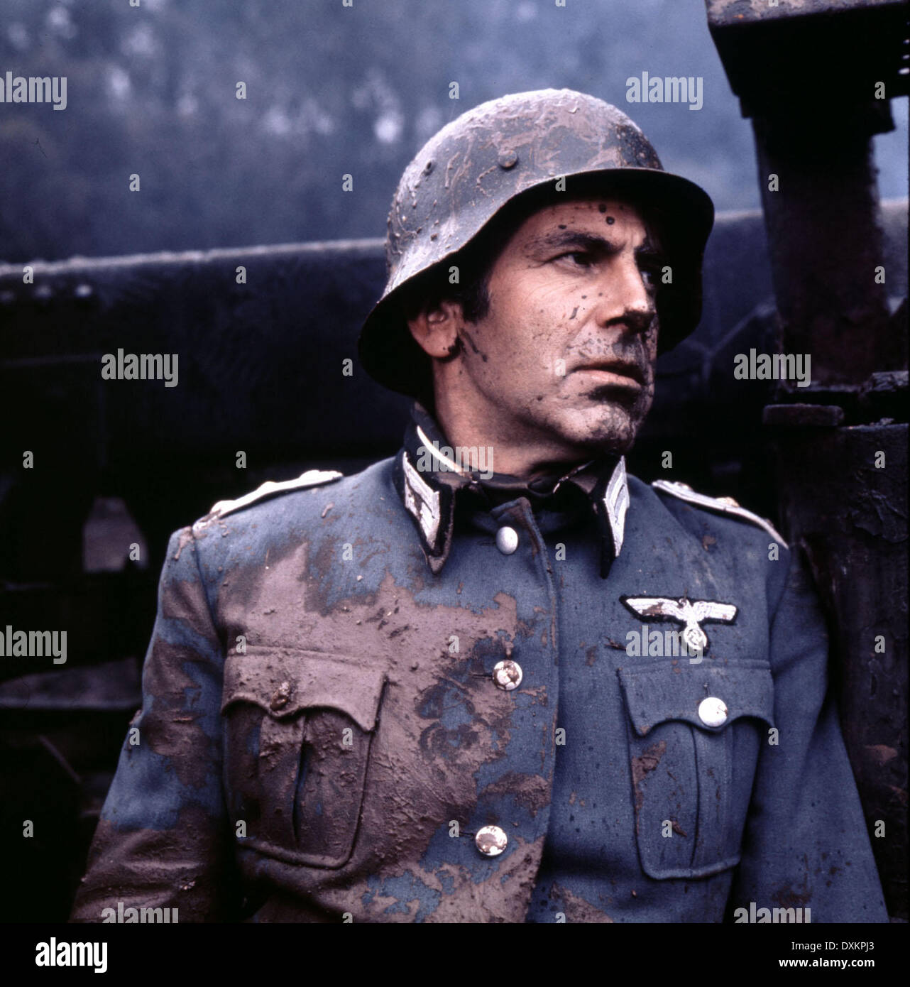 Cross of iron 1977 hires stock photography and images Alamy