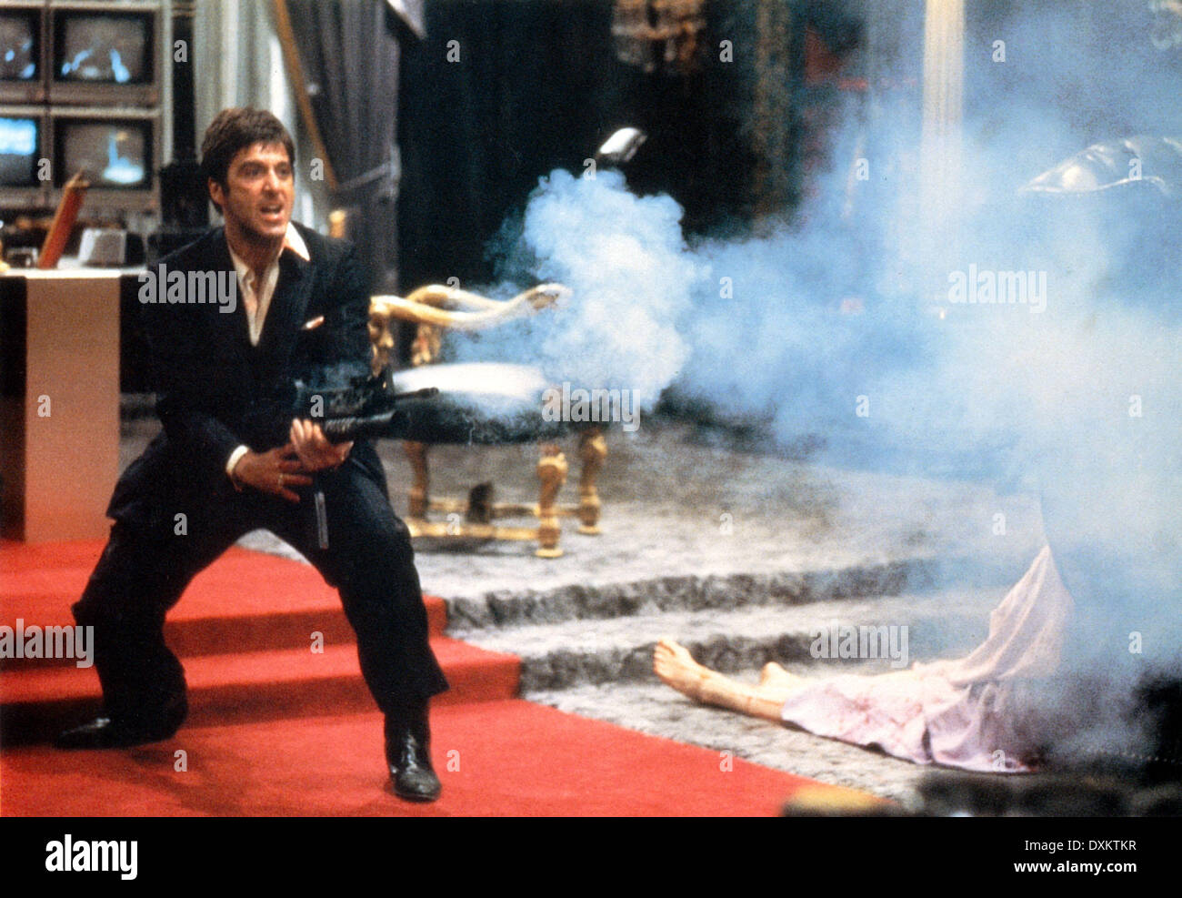 Al pacino scarface hi-res stock photography and images - Alamy