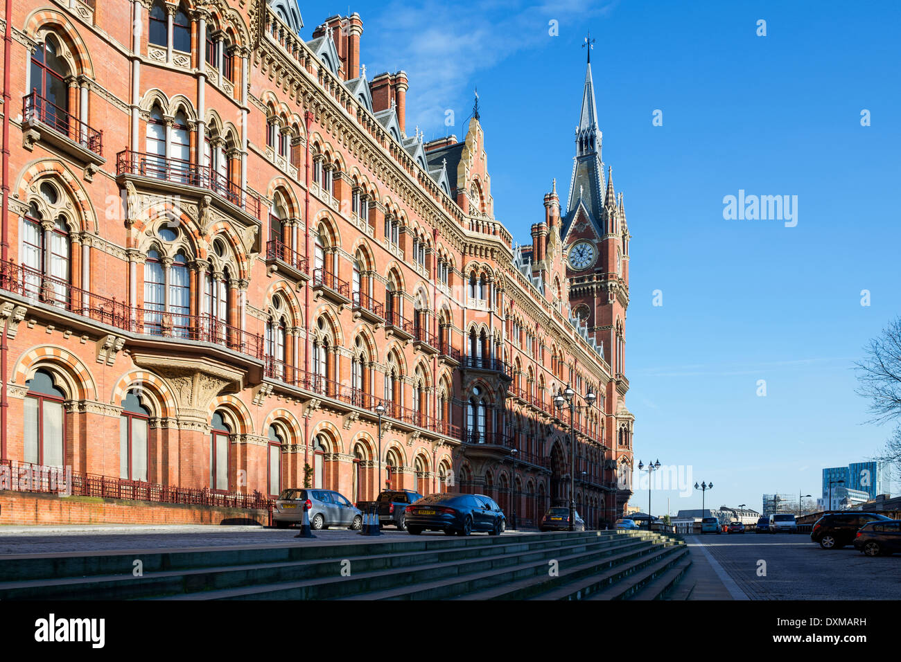 Horizontal shot of the facade of the Renaissance Hotel at St Pancras, London, UK on a sunny day. Stock Photo