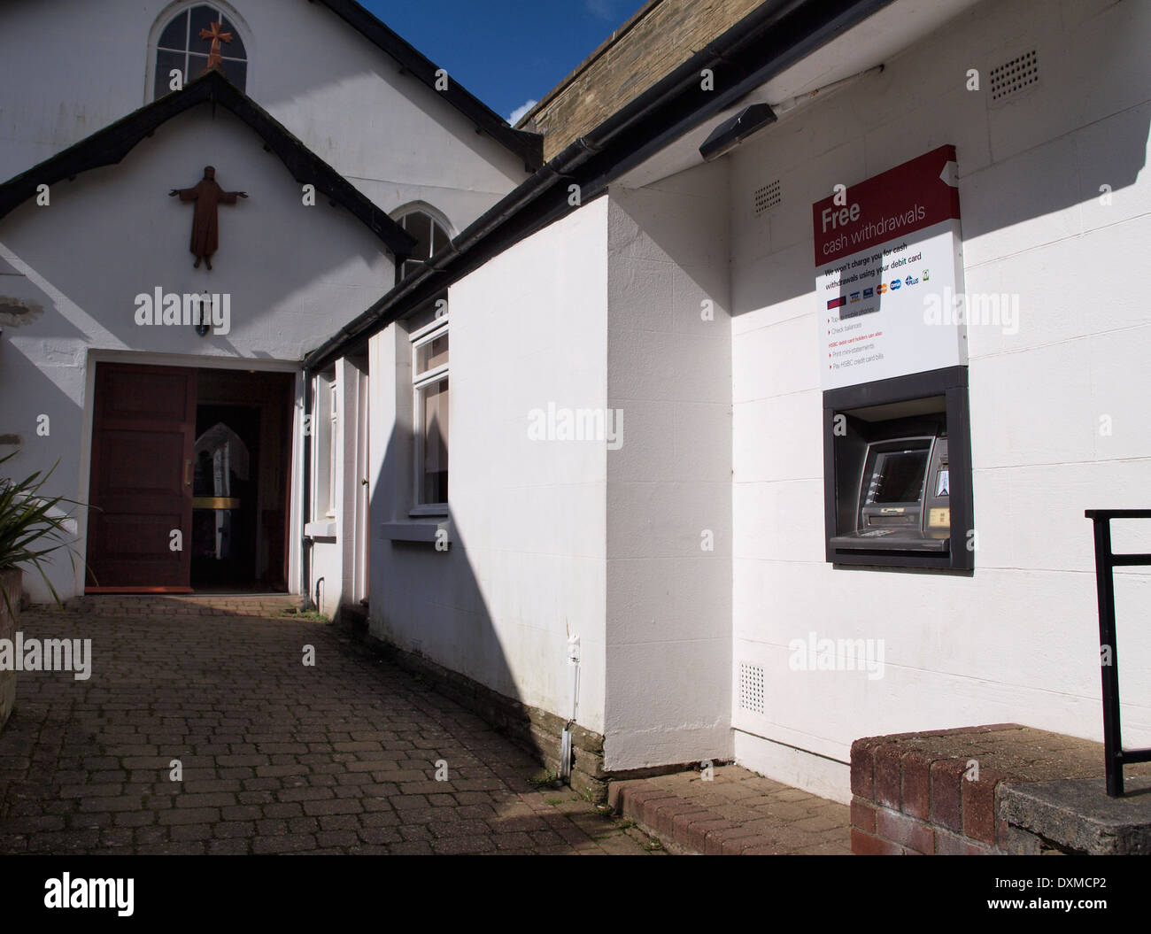 Atm cash point hi-res stock photography and images - Alamy