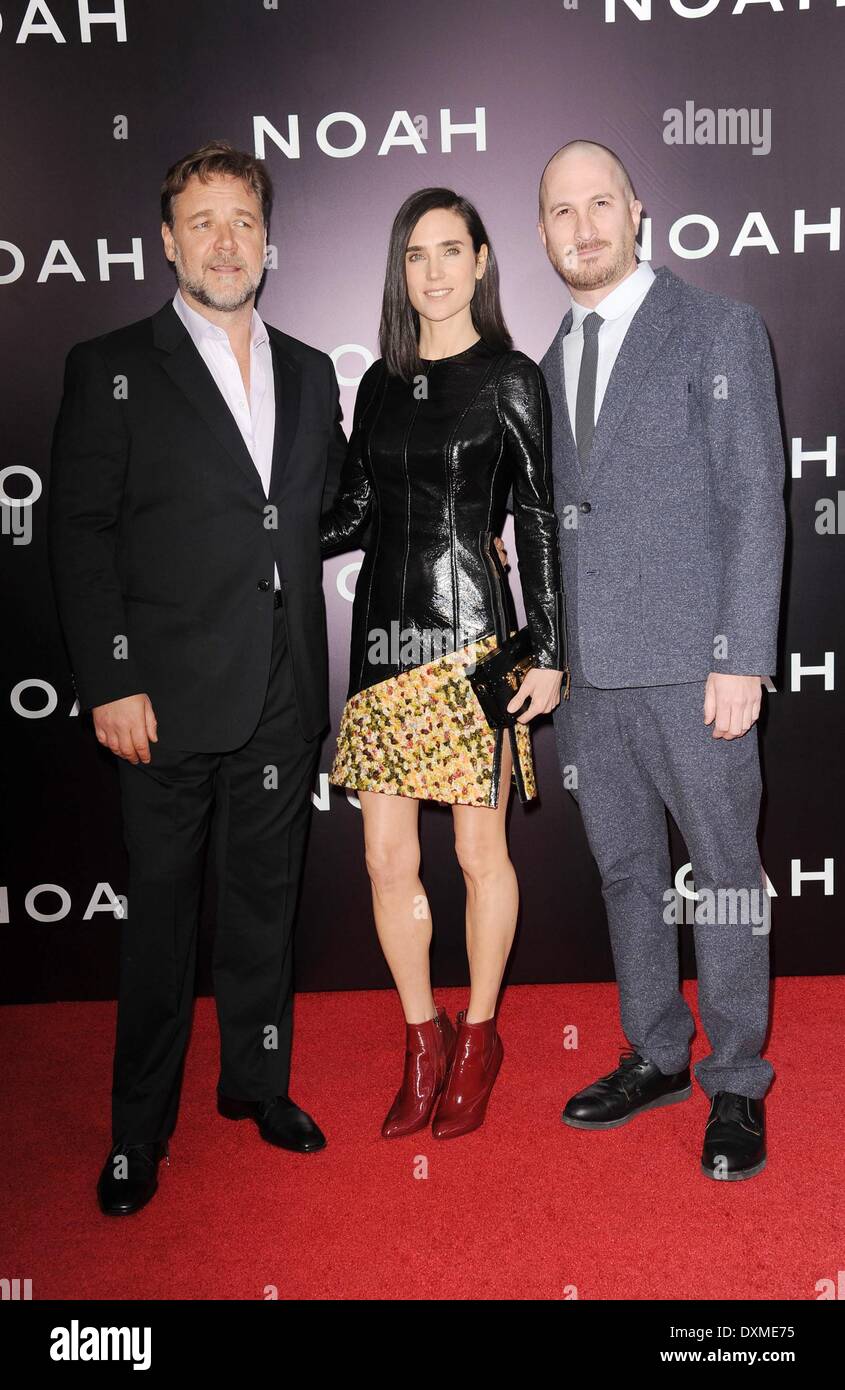 New York, NY, USA. 26th Mar, 2014. Jennifer Connelly, Russell Crowe, Darren Aronofsky at arrivals for NOAH Premiere, Ziegfeld Theatre, New York, NY March 26, 2014. Credit:  Kristin Callahan/Everett Collection/Alamy Live News Stock Photo