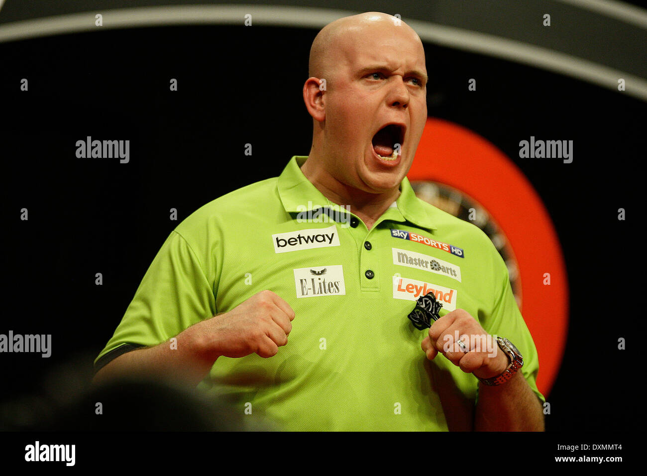 Dublin, Ireland. 27th Mar, 2014. Michael Van Gerwen action against