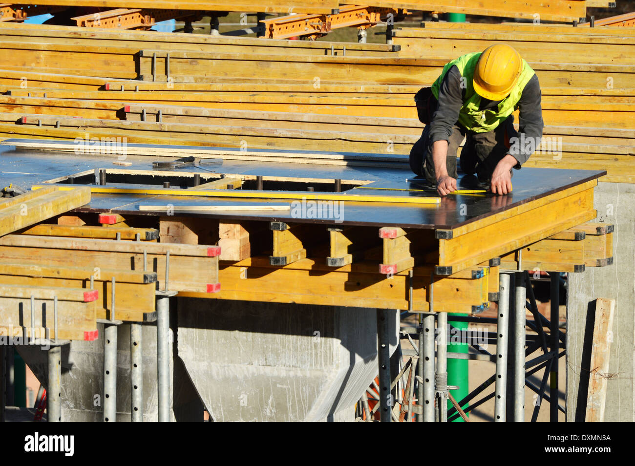 Construction worker at work Stock Photo - Alamy