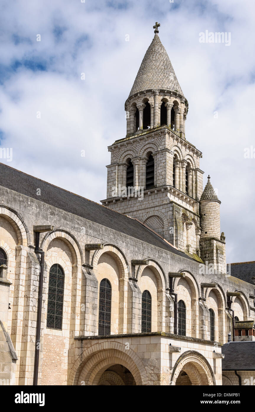 Exterior architecture of Eglise NotreDame la Grande. Poitiers, France Stock Photo Alamy