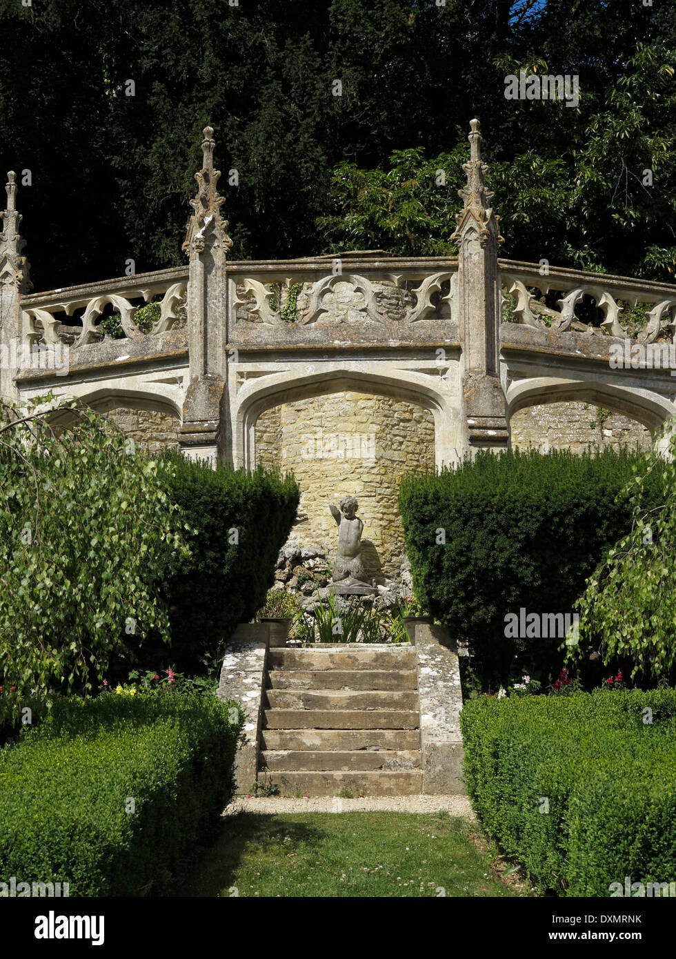 Manor house hotel castle combe hi-res stock photography and images - Alamy