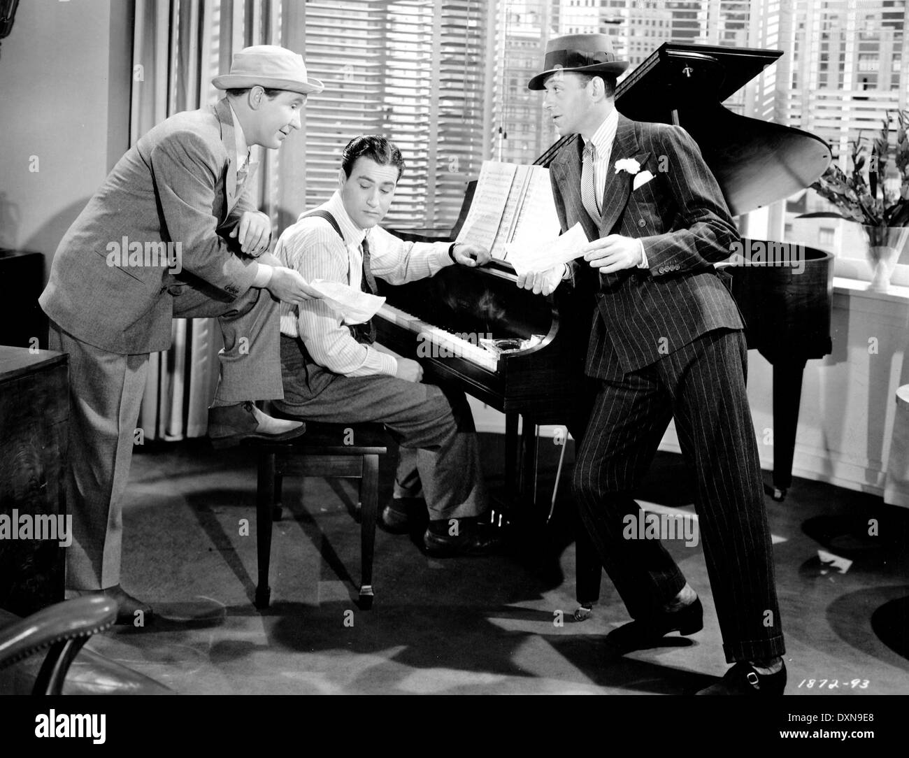 SECOND CHORUS Stock Photo Alamy