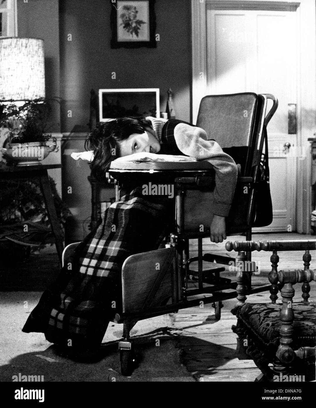 A DAY IN THE DEATH OF JOE EGG Stock Photo Alamy