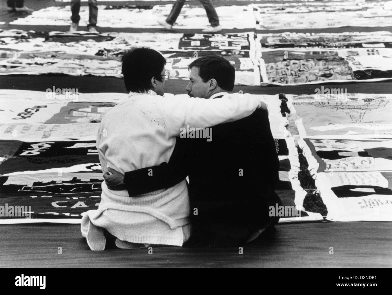 COMMON THREADS STORIES FROM THE QUILT Stock Photo Alamy