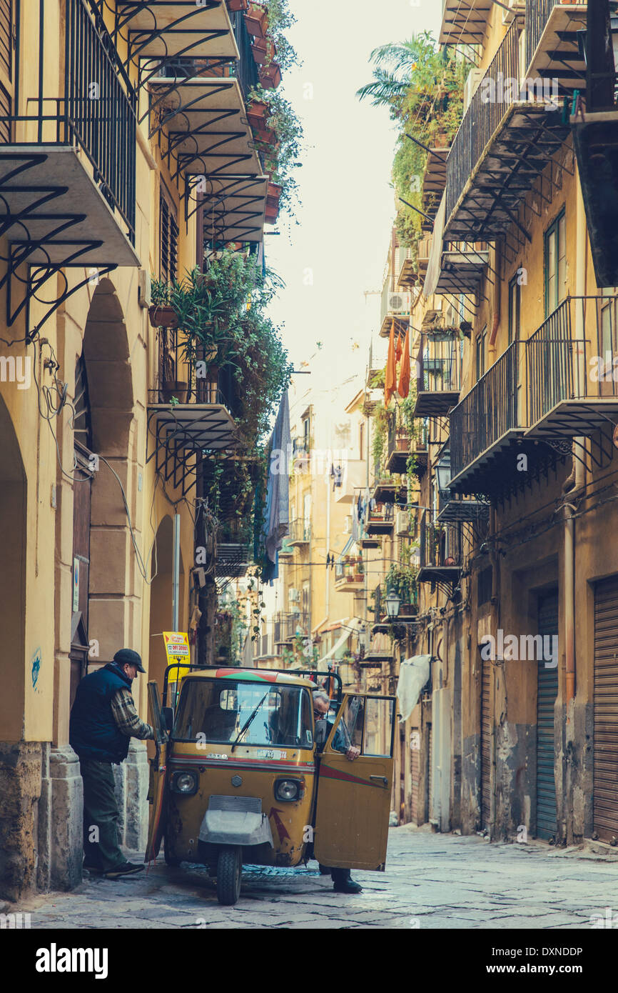 Italians car hires stock photography and images Alamy