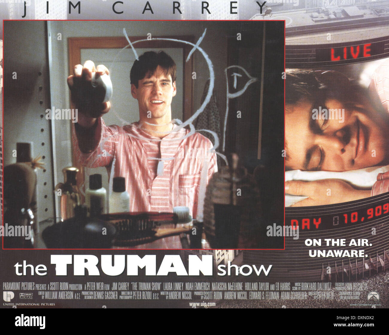 Laura linney and the truman show hi-res stock photography and images - Alamy