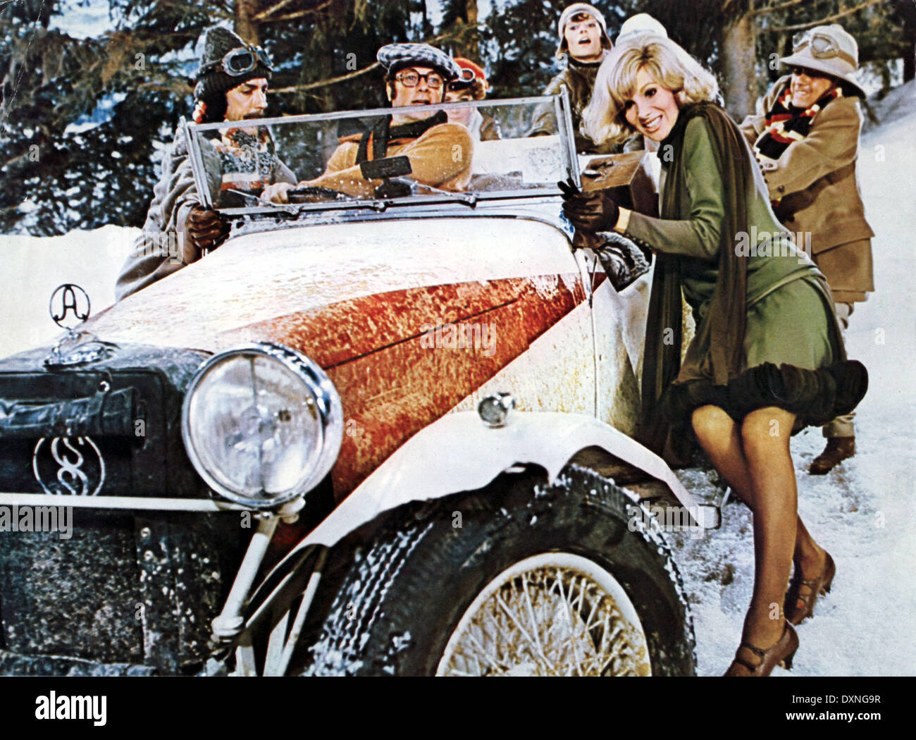 Photo Ancienne De Marie Dubois Sur Le Tournage De Monte Carlo Or Bust! - 1968