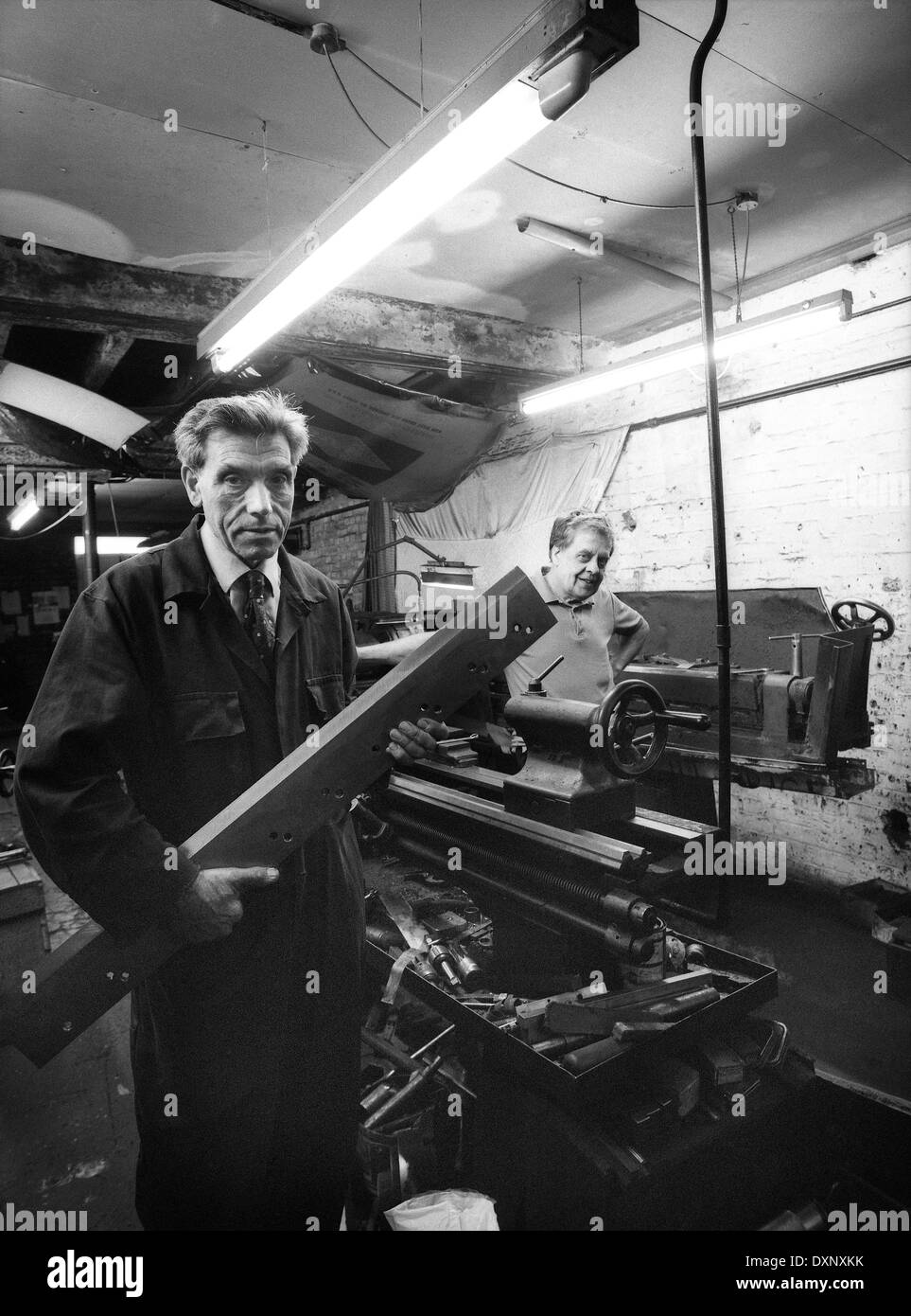 Blade sharpening at Foremost Grinding in 1989 at Redchurch Street