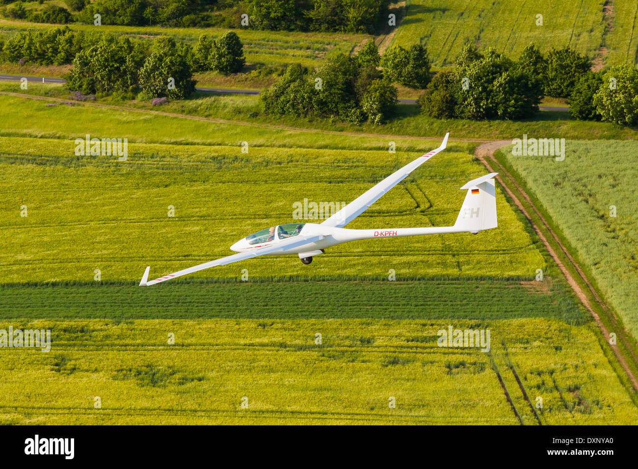 Germany, Bavaria, Franconia, Rhoen, glider Schleicher ASH 25 is approaching airfield Stock Photo