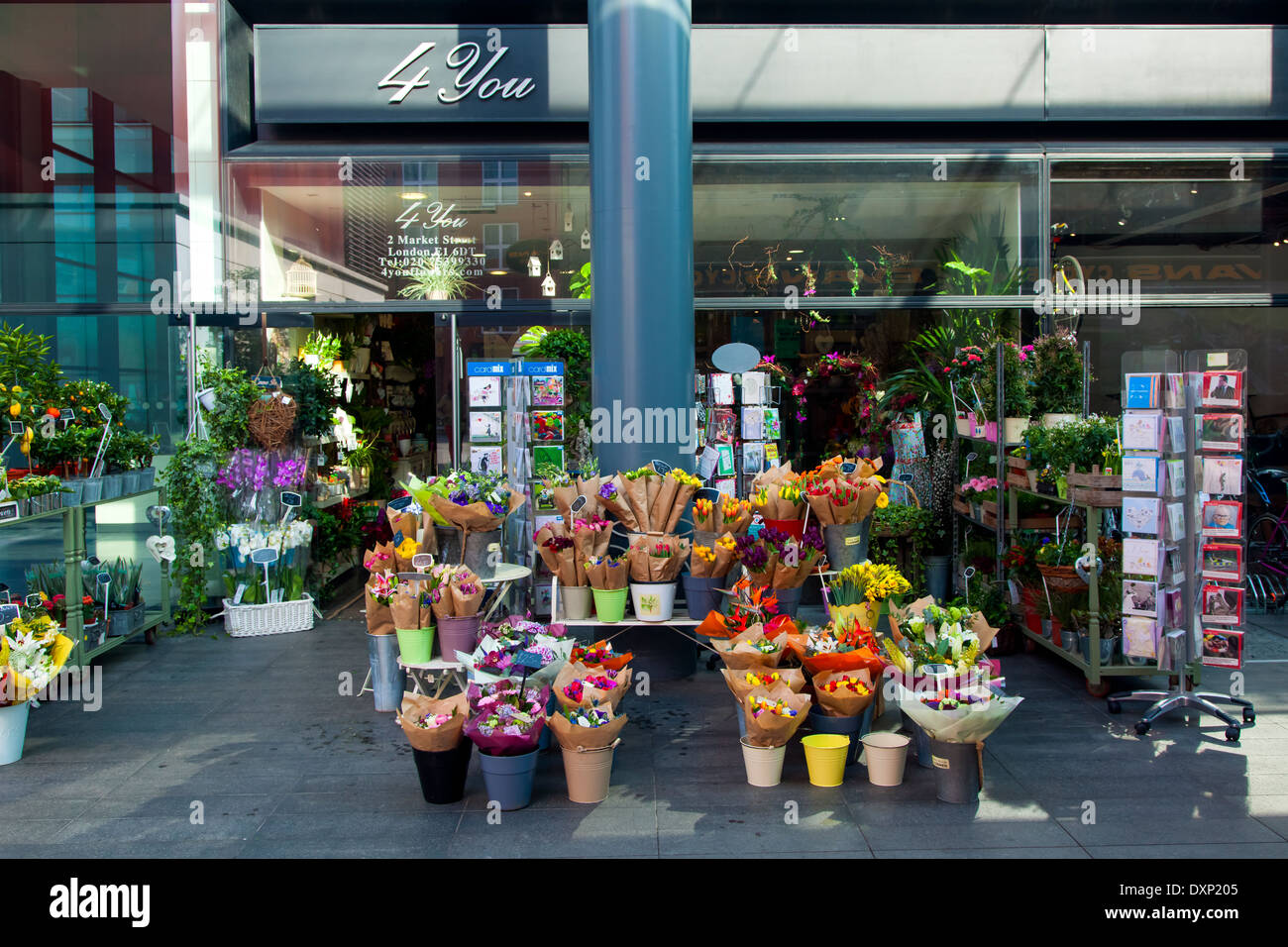 Flower shop london hires stock photography and images Alamy