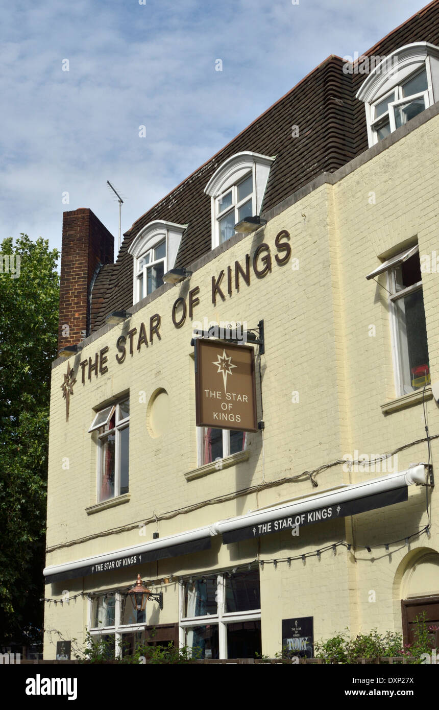 The Star of Kings pub in York Way, King’s Cross, London, UK. Stock Photo
