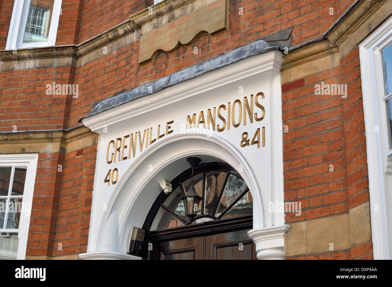 Grenville Mansions in Hunter Street, King’s Cross, London, UK. Stock Photo