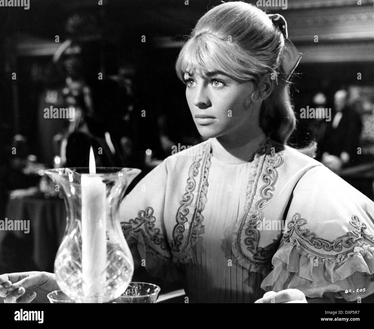 Julie christie doctor zhivago immagini e fotografie stock ad alta  risoluzione - Alamy